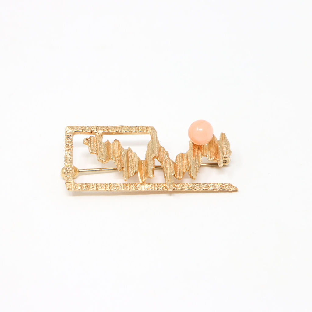 14k Gold Coral Brooch