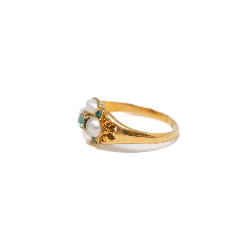 18k Gold Pearl and Emerald Ring