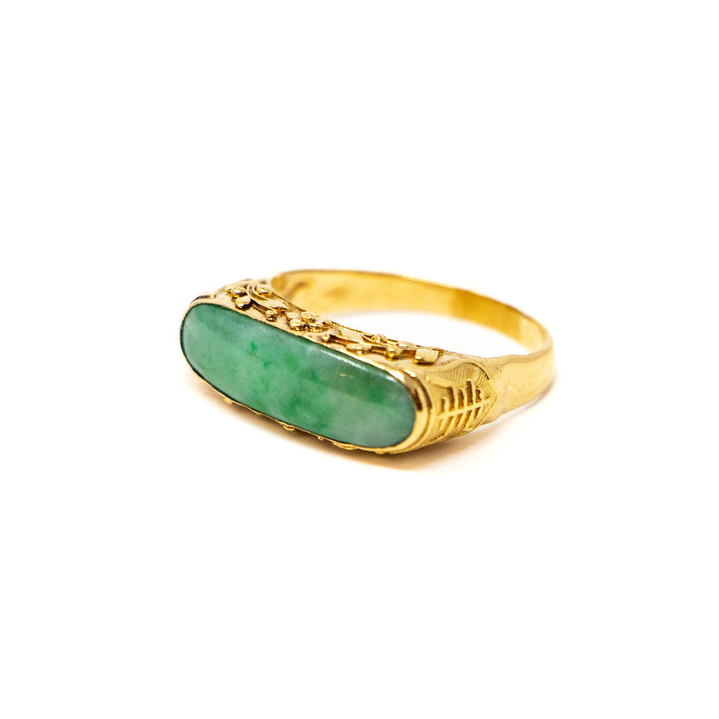 22k Gold Jadeite Saddle Ring