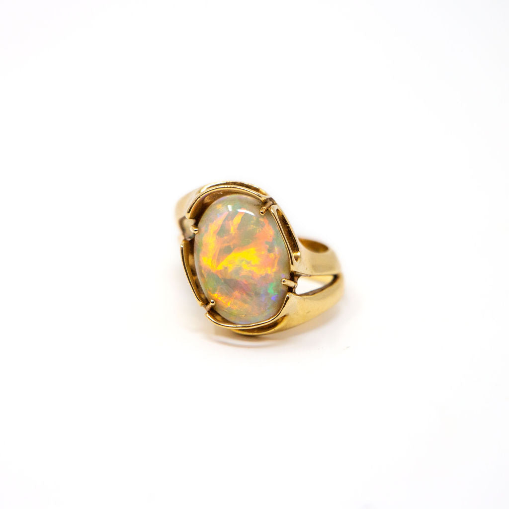 18k Harlequin Opal Ring