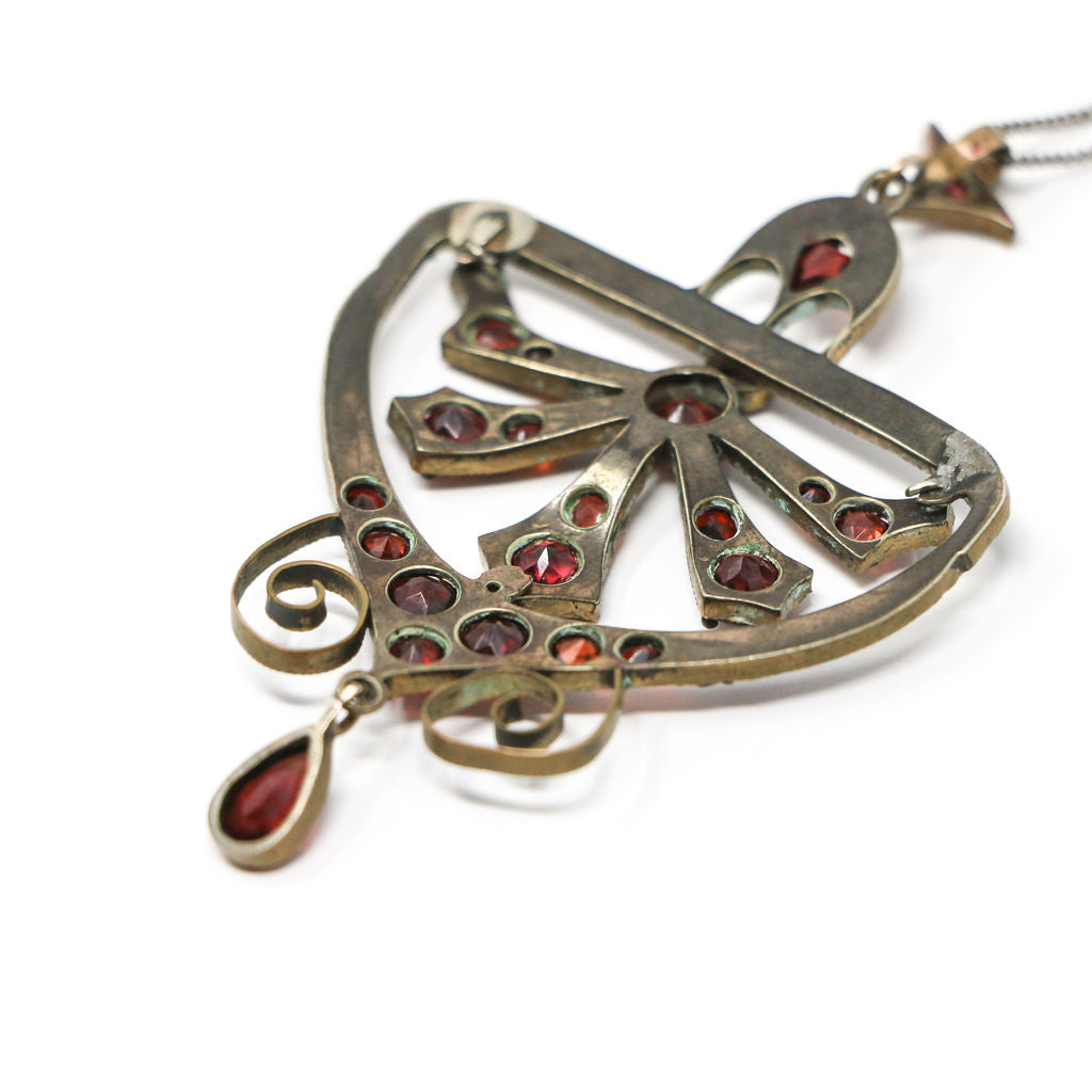 Silver Edwardian Garnet Pendant and Chain