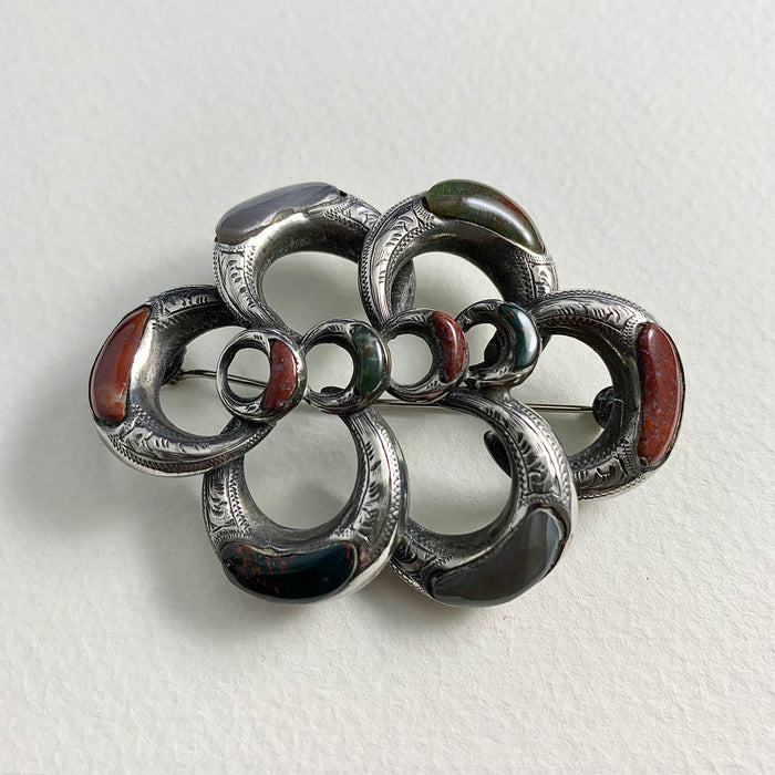 Silver Agate Knot Brooch